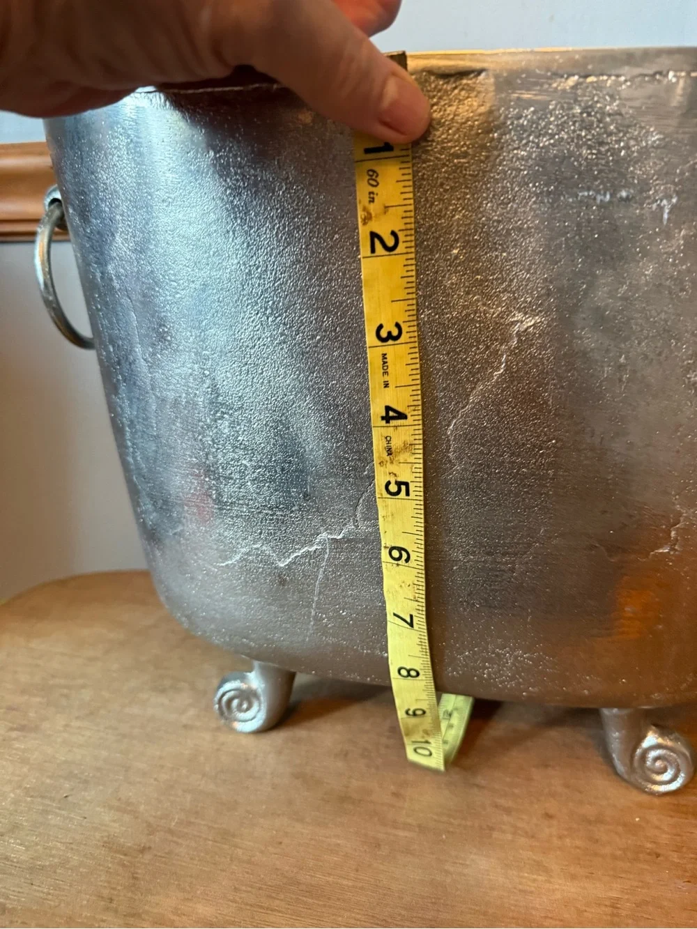 Vintage Style Cast Aluminum Bathtub Wine Cooler Ice Bucket Planter